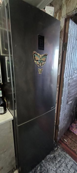 Двух камерний холодильник Samsung