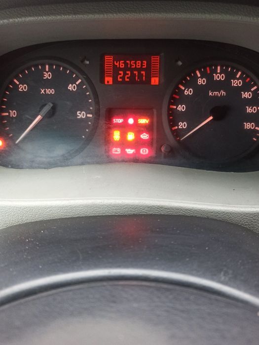 Рено мастер 2 2004