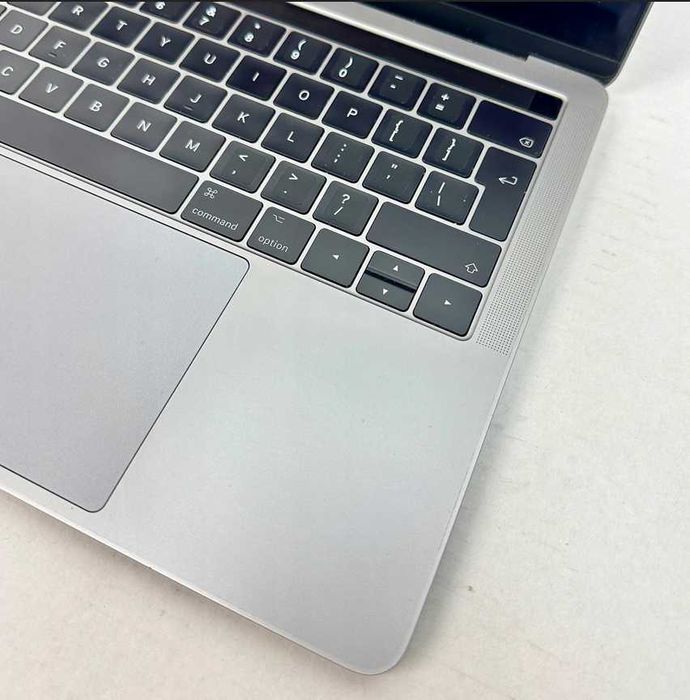 Mac Pro 14,2 Mid-2017 i5-7267U 16GB 256GB SSD  13,3" DRUGI MAC GRATIS!