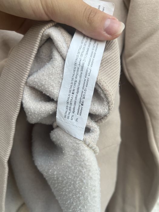 Bawełniana bluza z okrągłym dekoltem i nadrukiem rozm. M Bershka