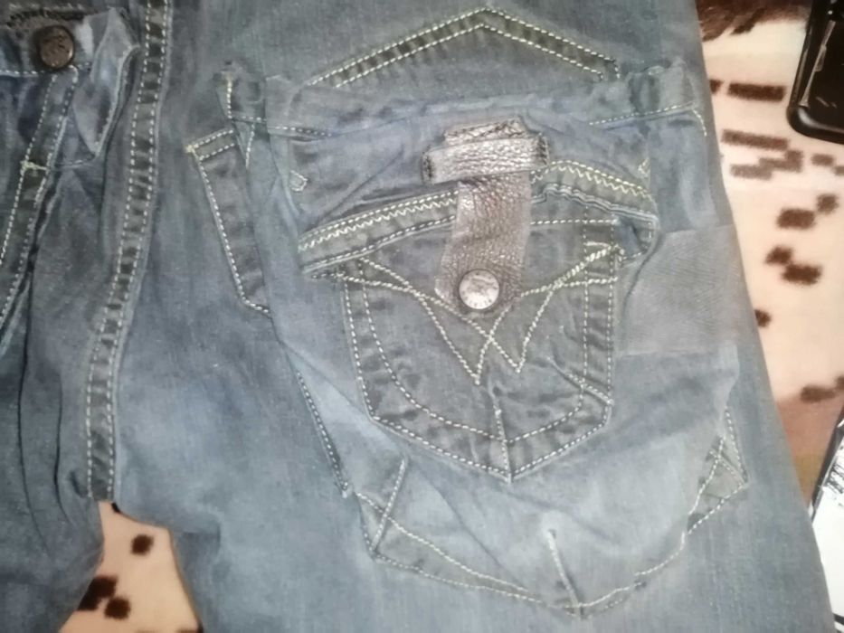 Джинсы Frankie Morello  ОСОБЫЙ СТИЛЬ