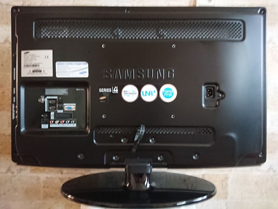 ЖК телевизор Samsung LE32C450E1WXUA