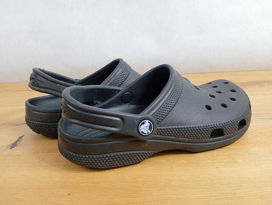 Klapki Crocs Classic Clog, Black, rozmiar W6, 36/37