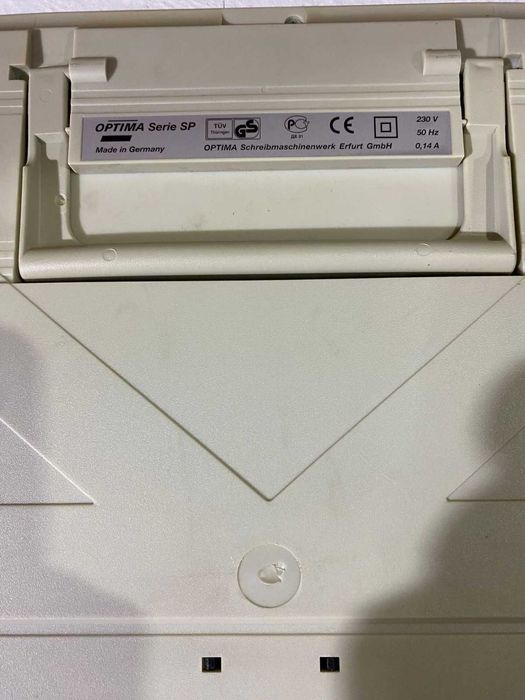 Maquina de escrever elétrica Optima SP 50
