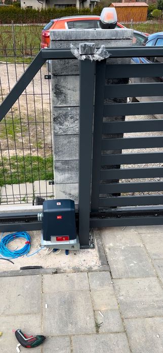 Montaż, serwis bram oraz ogrodzeń