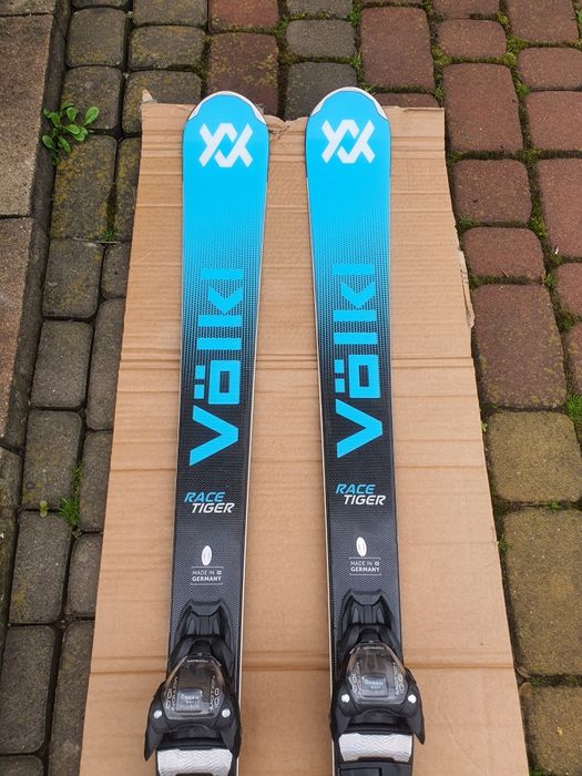 Narty volkl Völkl racetiger SRC 2026