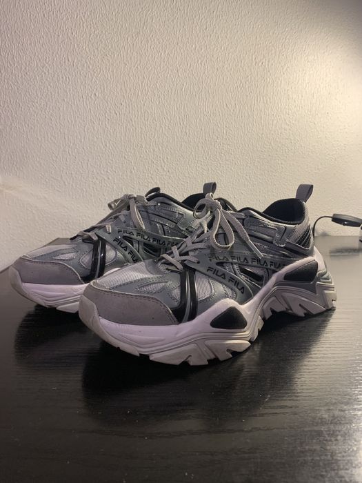 Sapatilhas da marca FILA