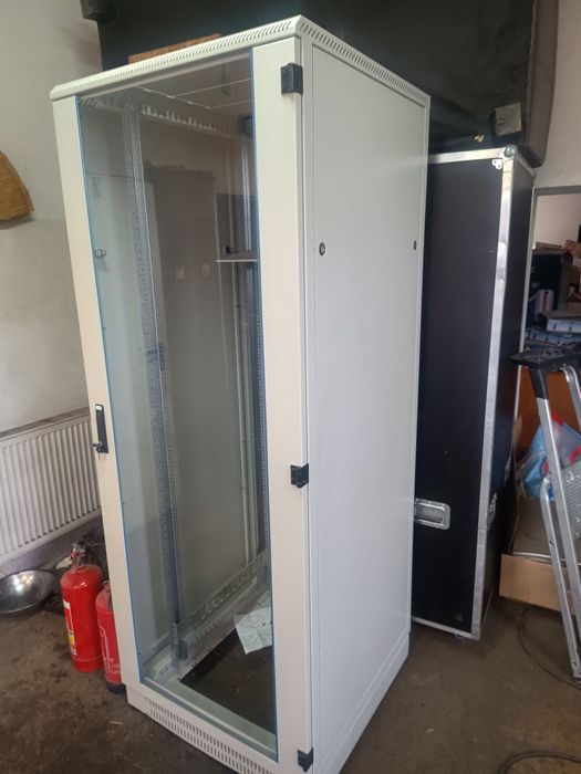 Szafa serwerowa rack