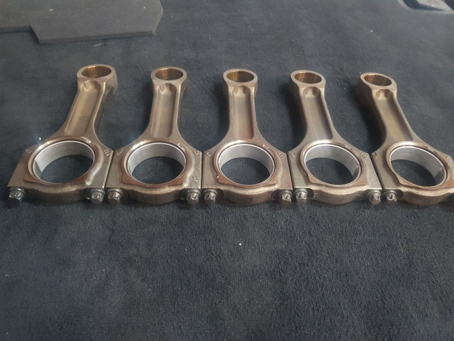 Шатуни  bmw n57d30a