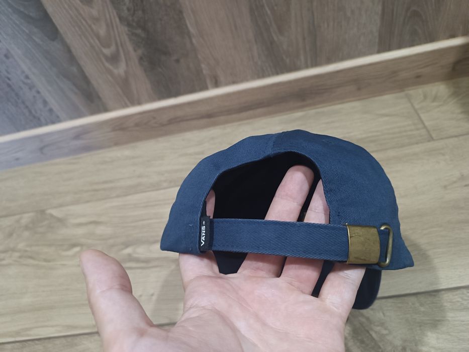 Продам бейсболку, кепку Vans V Rose Curved Bill Jockey Cap