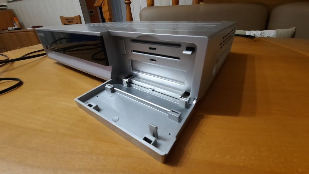 Тюнер спутникового TV OPENBOX