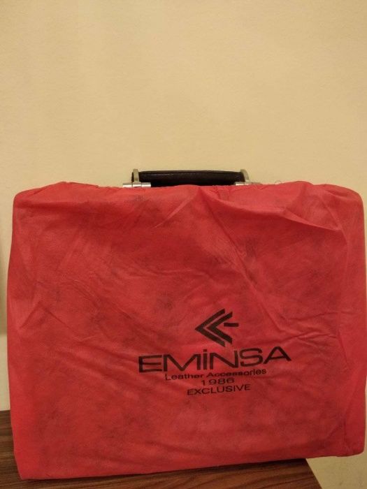 Продам портфель кожаный мужской на 2 отделения (чёрный) EMINSA
