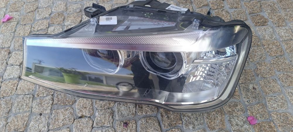 Farol  BMW X3 F25 X4 F26 LIFT LCI