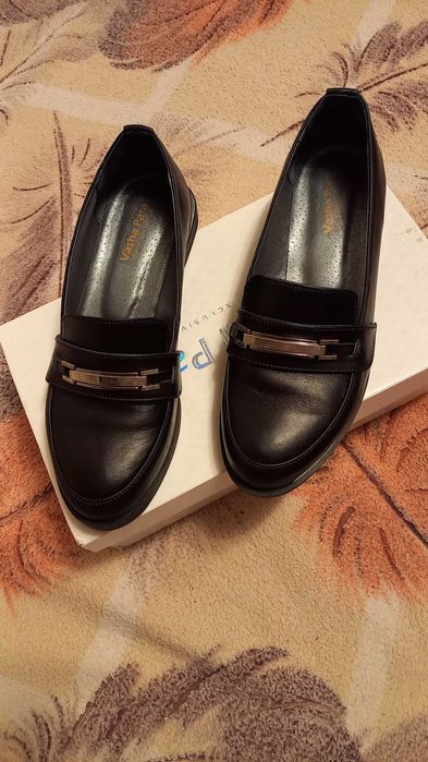 Кожаные туфли 38 размер