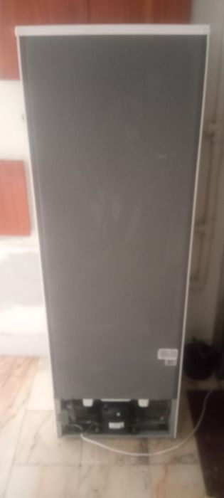 Figrifico branco de garagem