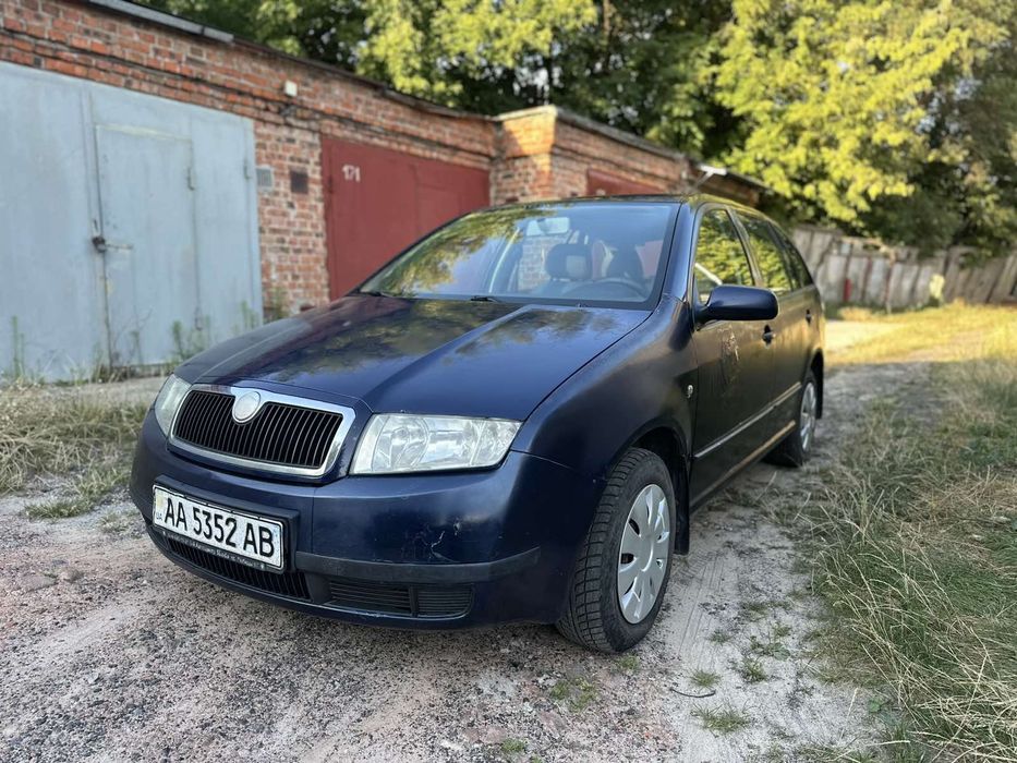 Skoda Fabia 2004г.1.4 бензин механика