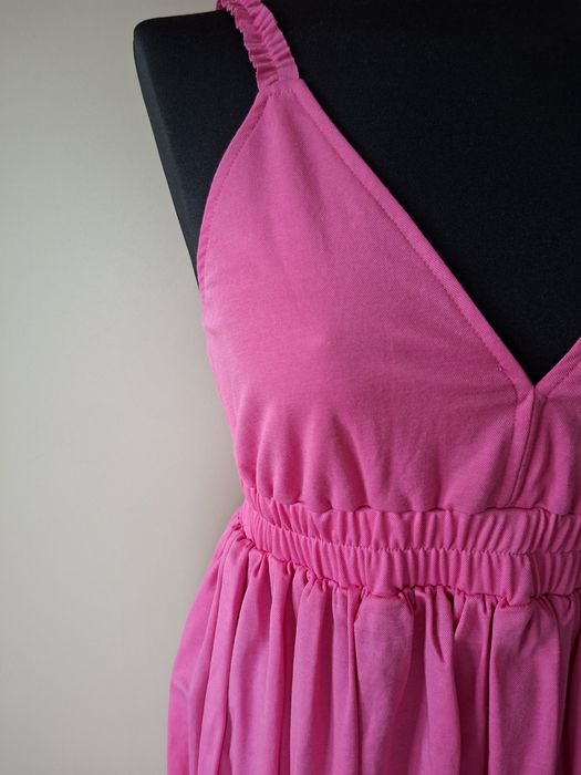 Letnia sukienka na ramiączkach