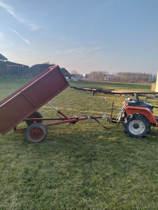 Usługi mini traktorami, koszenie trawy itp.