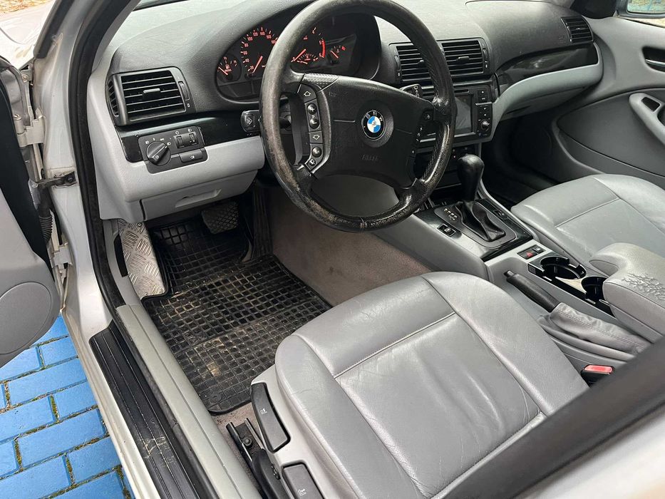 sprzedam BMW E46 kombi automat skóra