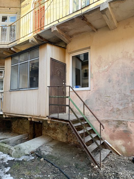 Продаж однокімнатної квартири вул. Стороженка