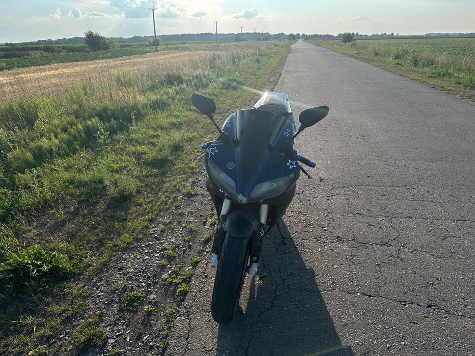 Продам Yamaha r1 2003