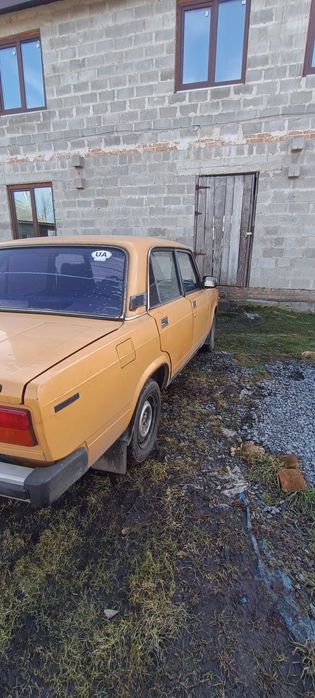 Продам ВАЗ 2105 !