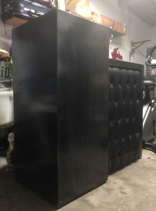 VINTAGE Reception Counter64738212577921122