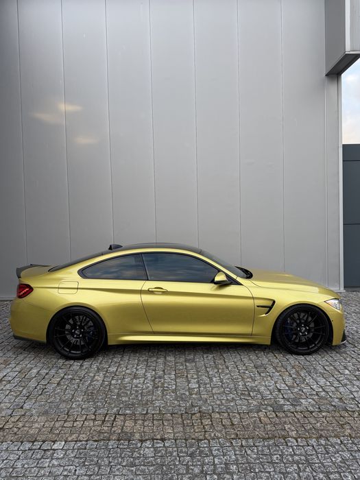 Bmw M4 DKG ( Trato de crédito)