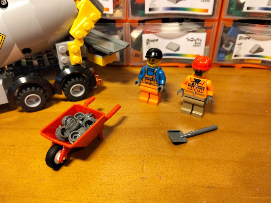 Lego city 60018 Cement Mixer