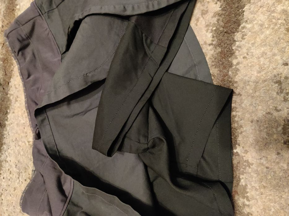 Spódnico-spodenki damskie turystyczne szare Quechua NH500 plus spodenki dresowe hm36 S  bdb
