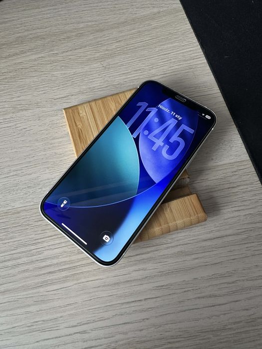 iPhone 12. Stan bardzo dobry