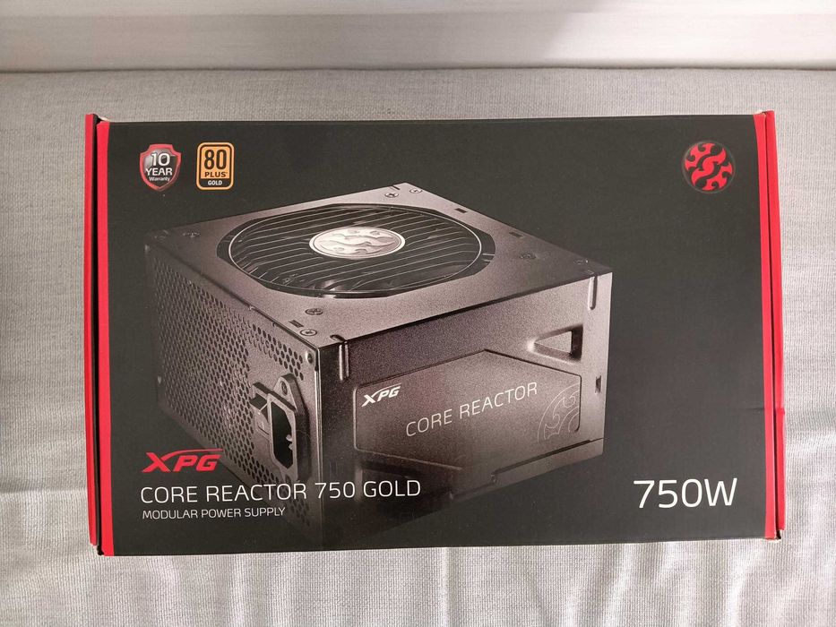 Fonte de Alimentação Adata XPG Core 750W Gold