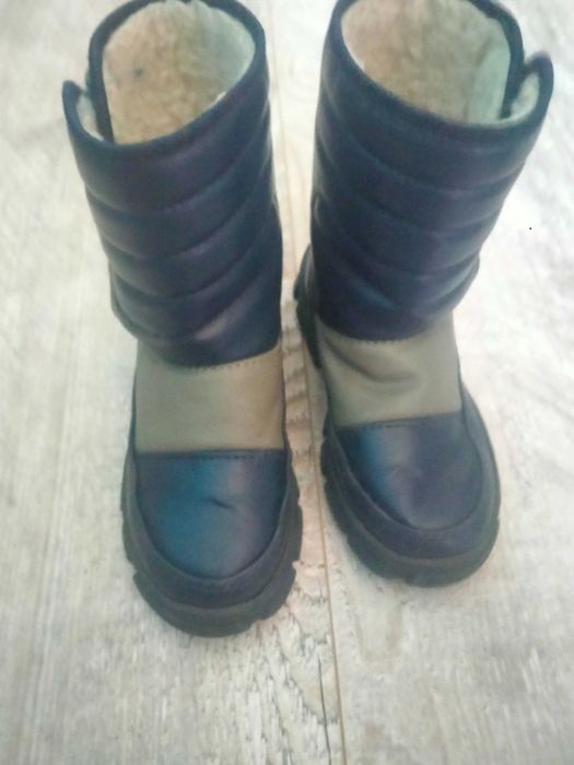 Buty wiosenne, letnie, zimowe ( 3 pary)