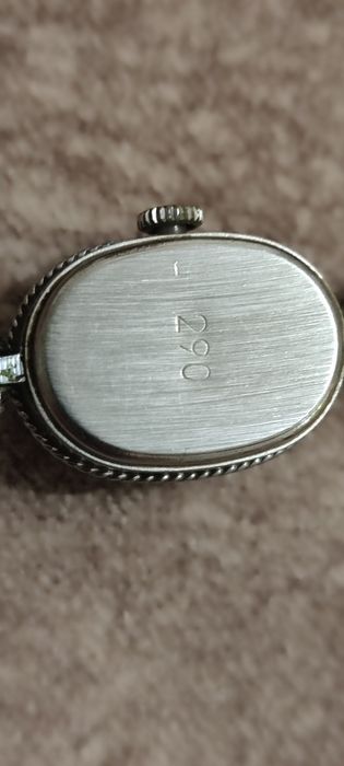 Механические женские часы Луч