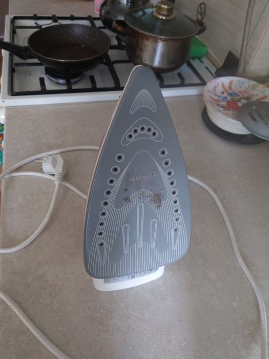 Продам праску Electrolux