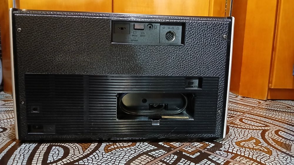 Radiomagnetofon stereo GRUNDIG  C 6000