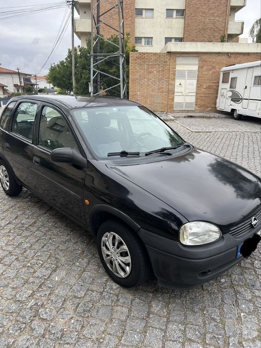 Opel corsa conservado