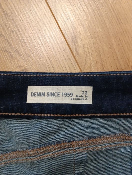 Spodenki damskie jeansy krótkie M&S rozmiar 50