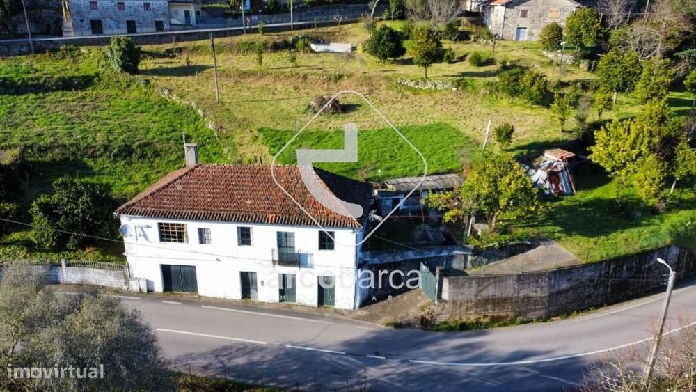 Moradia Rústica T4 em Crasto - Ponte da Barca