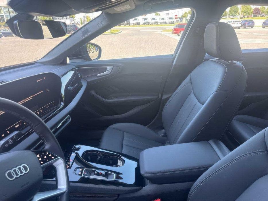 Audi A5      2024
