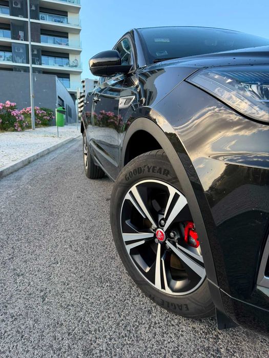 Jaguar E-Pace 1.5 P300e R-Dynamic S AWD Aut.