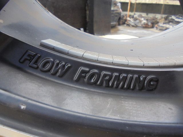 Jante frente esquerda BMW 3 Touring (F31)