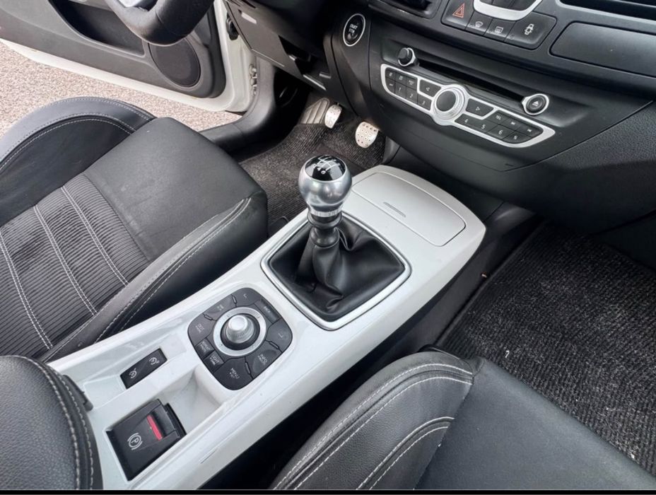 Renault Laguna coupé Monaco GP