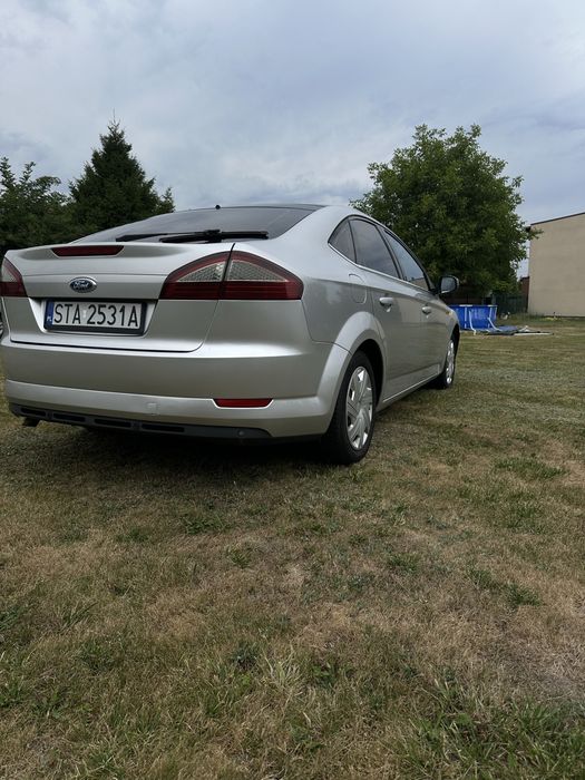 Ford Mondeo Hatchback MK4