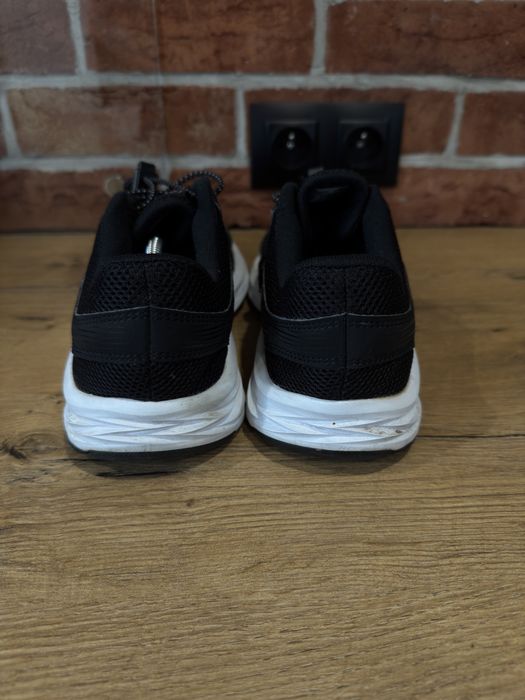 Buty do biegania New Balance 411 Techride