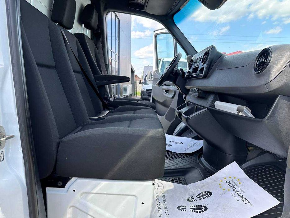 Mercedes-Benz Sprinter 2020p.