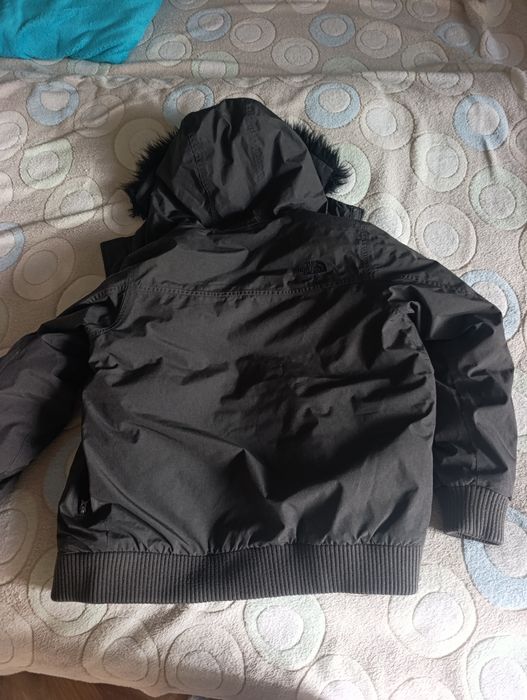 Зимова куртка-бомбер The North Face з хутром