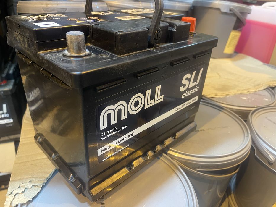 Акумуляторна батарея 60 MOLL SLI classic 12V55Ah АКБ