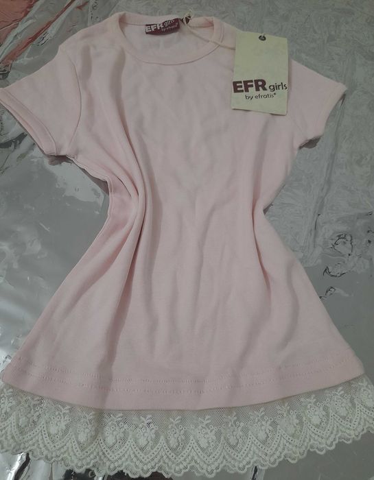8 unidades T-shirts Menina com etiqueta
