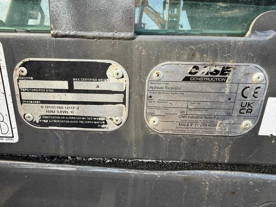 Escavadora Case CX26C